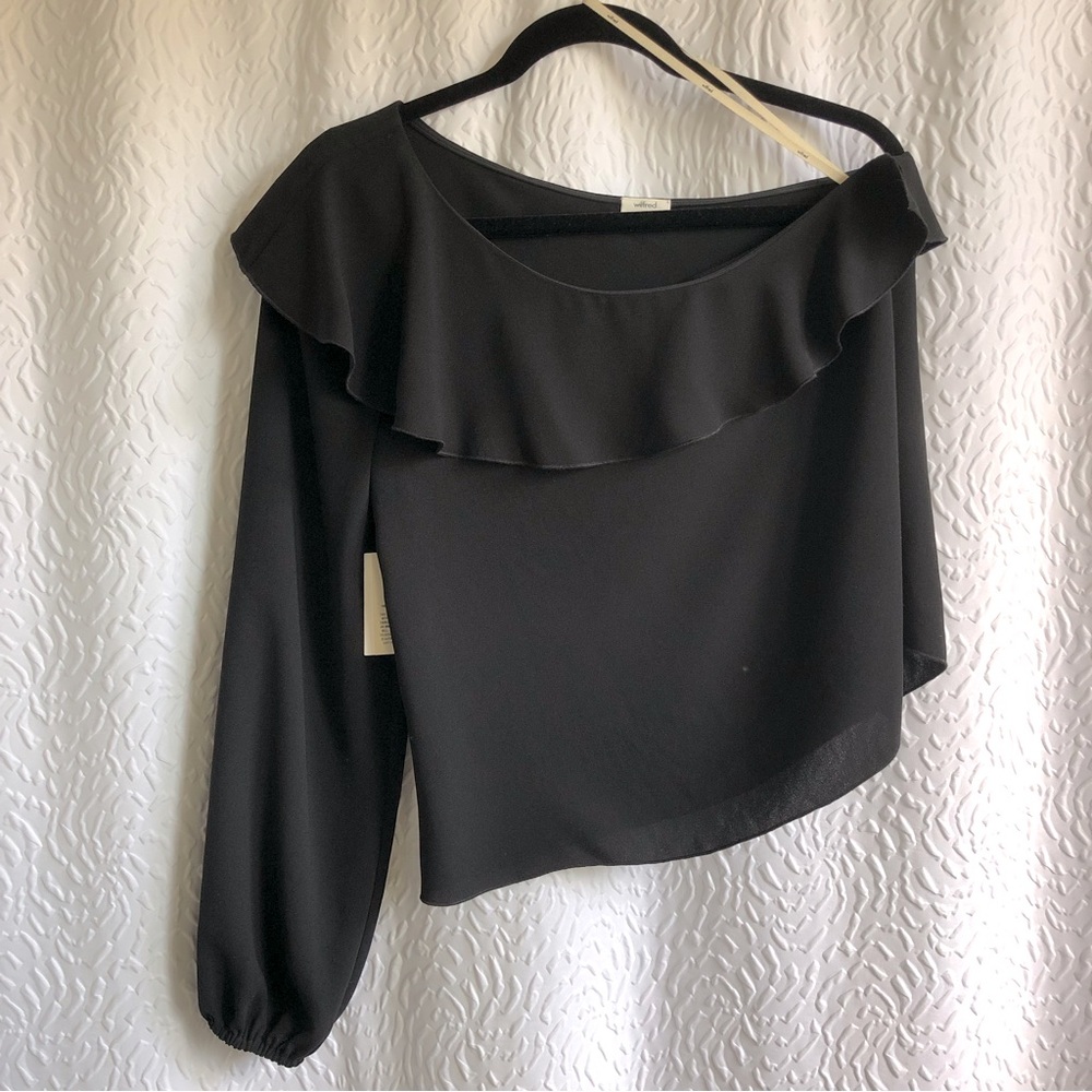 BNWT Aritzia Wilfred Black Allaire Ruffle One Shoulder Blouse